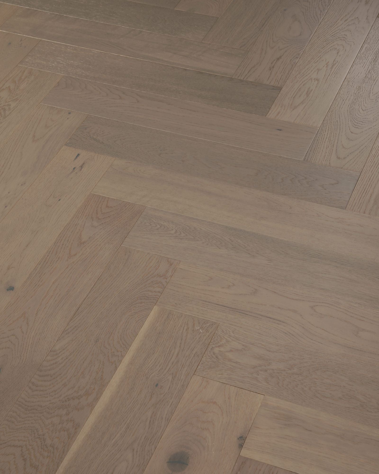Thora-Herringbone