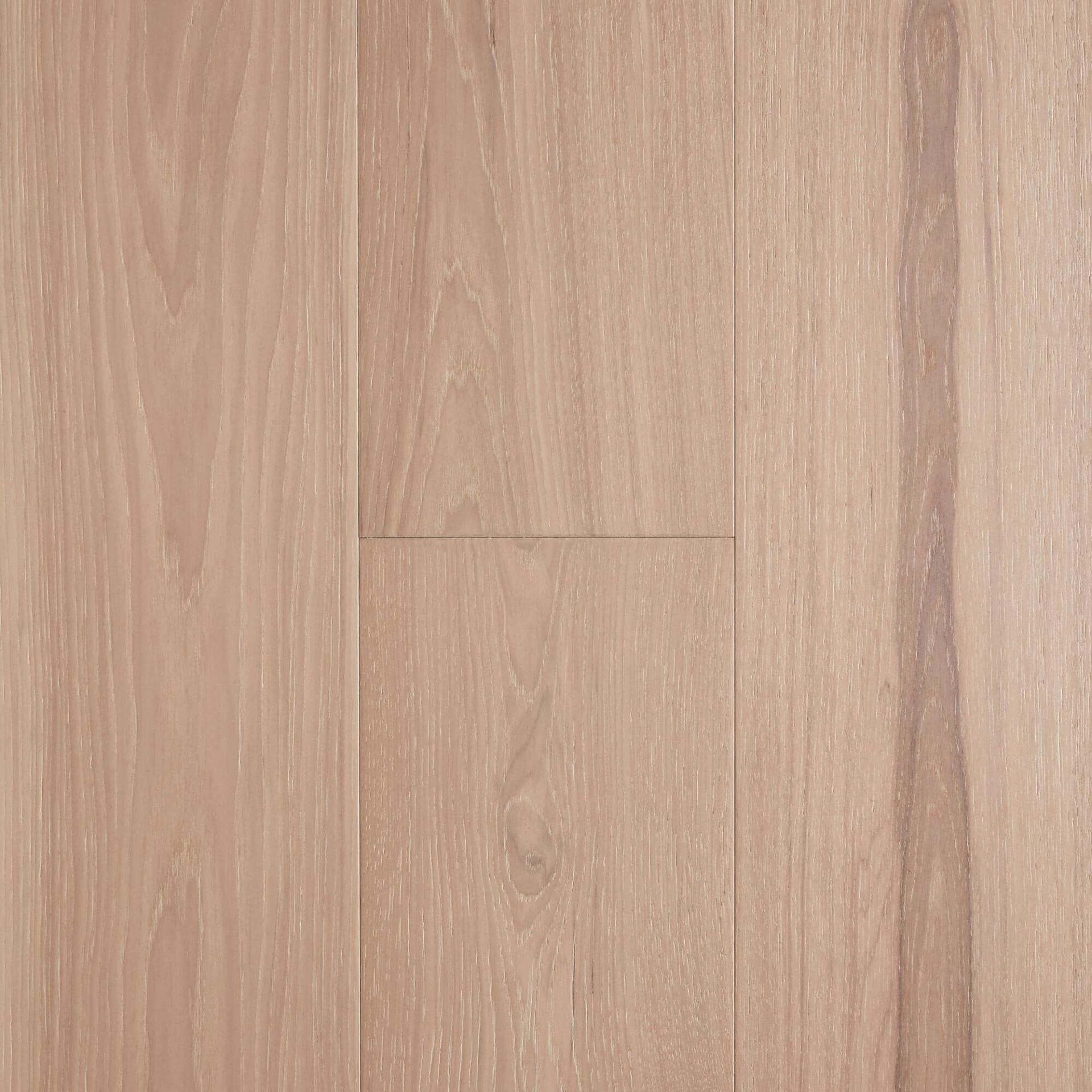 Preference Floors ELK Falls Hickory
